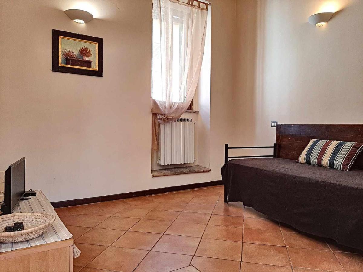 Ospitaci Appartamenti San Salvatore Foligno Exteriör bild